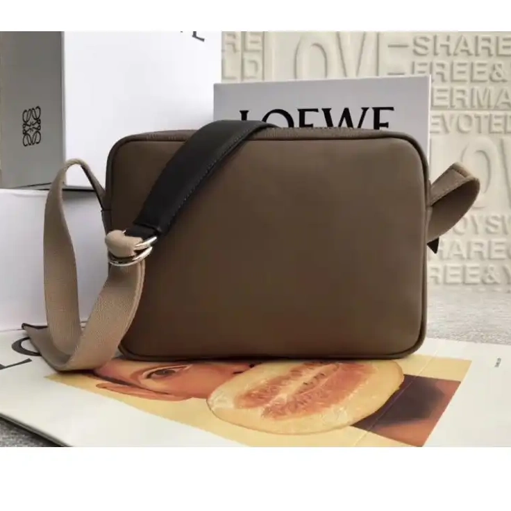 Official Brother Sam s 19YAN0010 Bag Loewe 0708